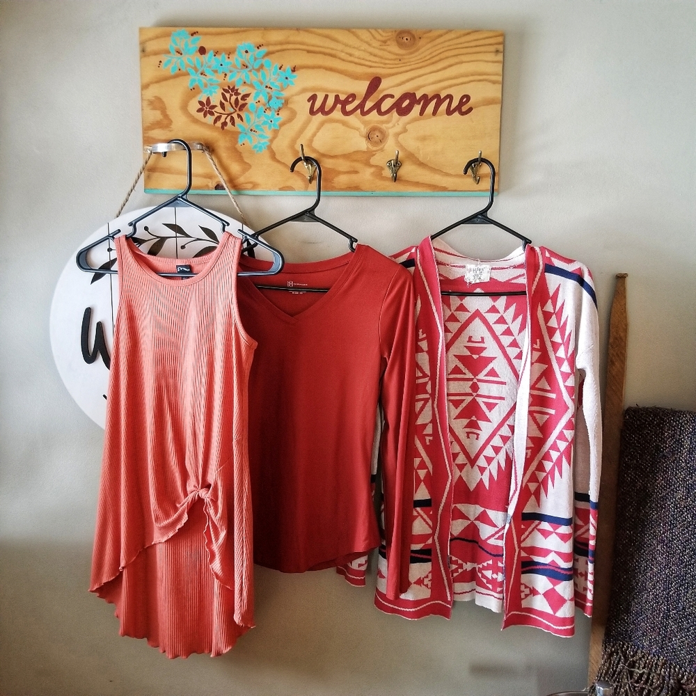 BUNDLE!! Coral Fashion Tops